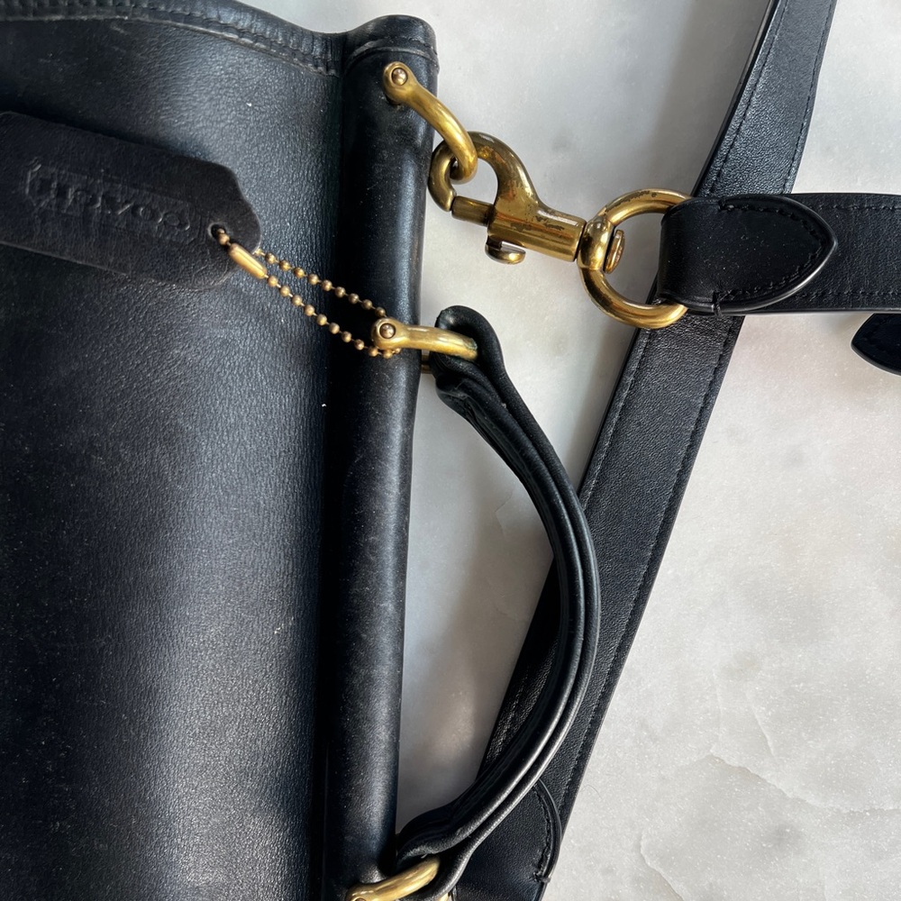 VINTAGE COACH pre-1994 WILLIS black leather crossbody bag - Picture 6 of 12